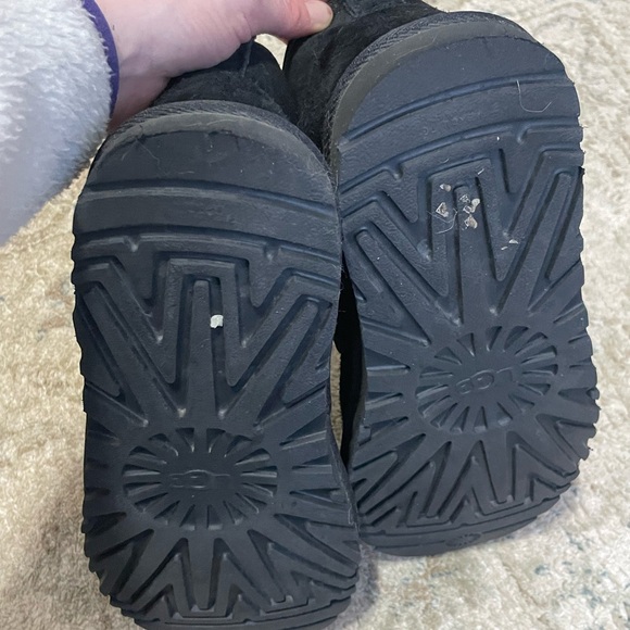 Ugg Neumel Chukka Boot - Black 8 - Picture 6 of 10